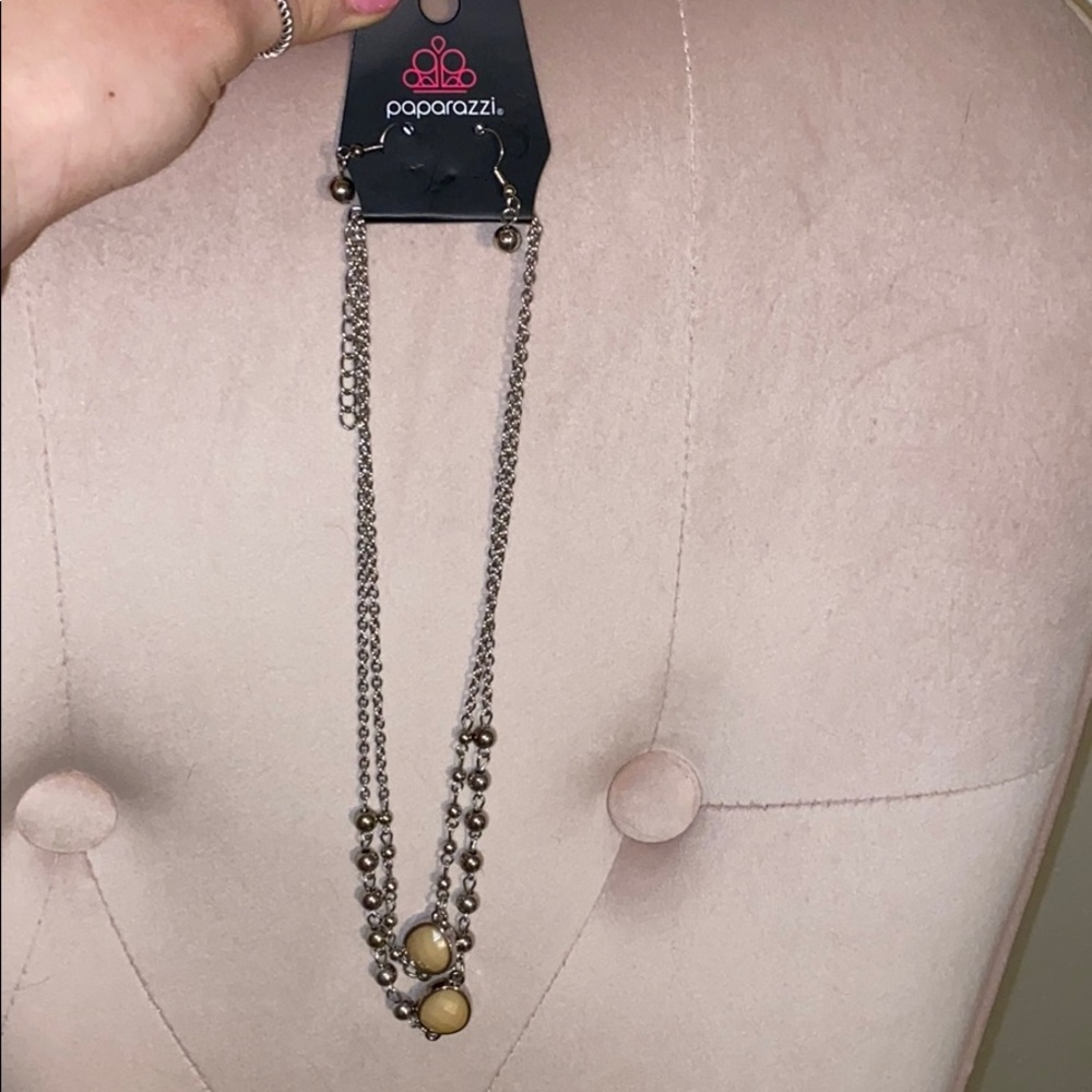NEW paparazzi necklace and earrings